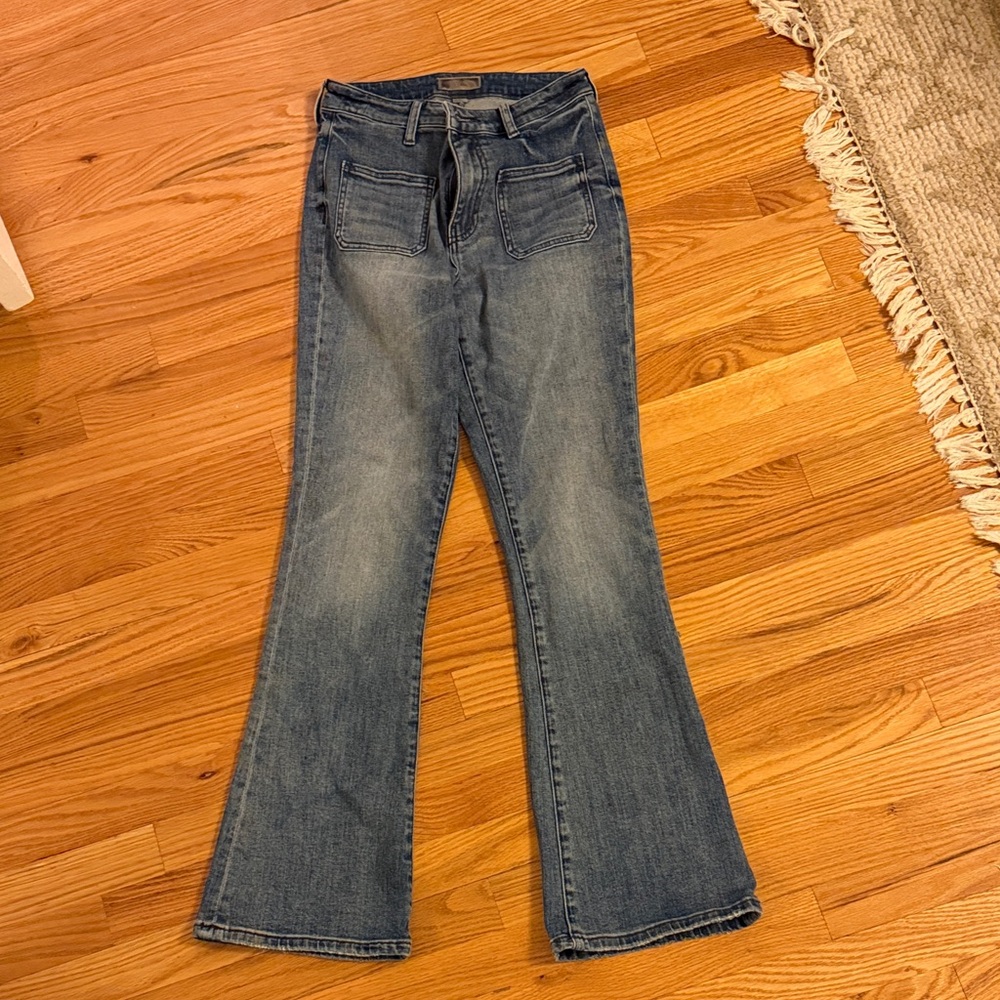 Kut from the Kloth Flare Jeans in Blue